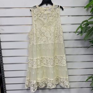 Rebellion Ivory Sleeveless lace dress